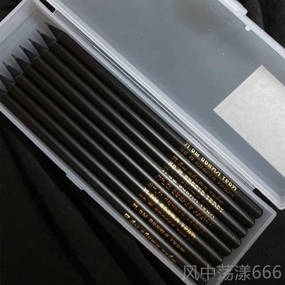 正品“我想拥诗抱，但我祇你有一个文本”的俄意语