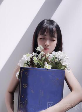 正品明星冠名权制情礼盒定情人圣诞礼侣物浪漫意创女生生日毕业纪