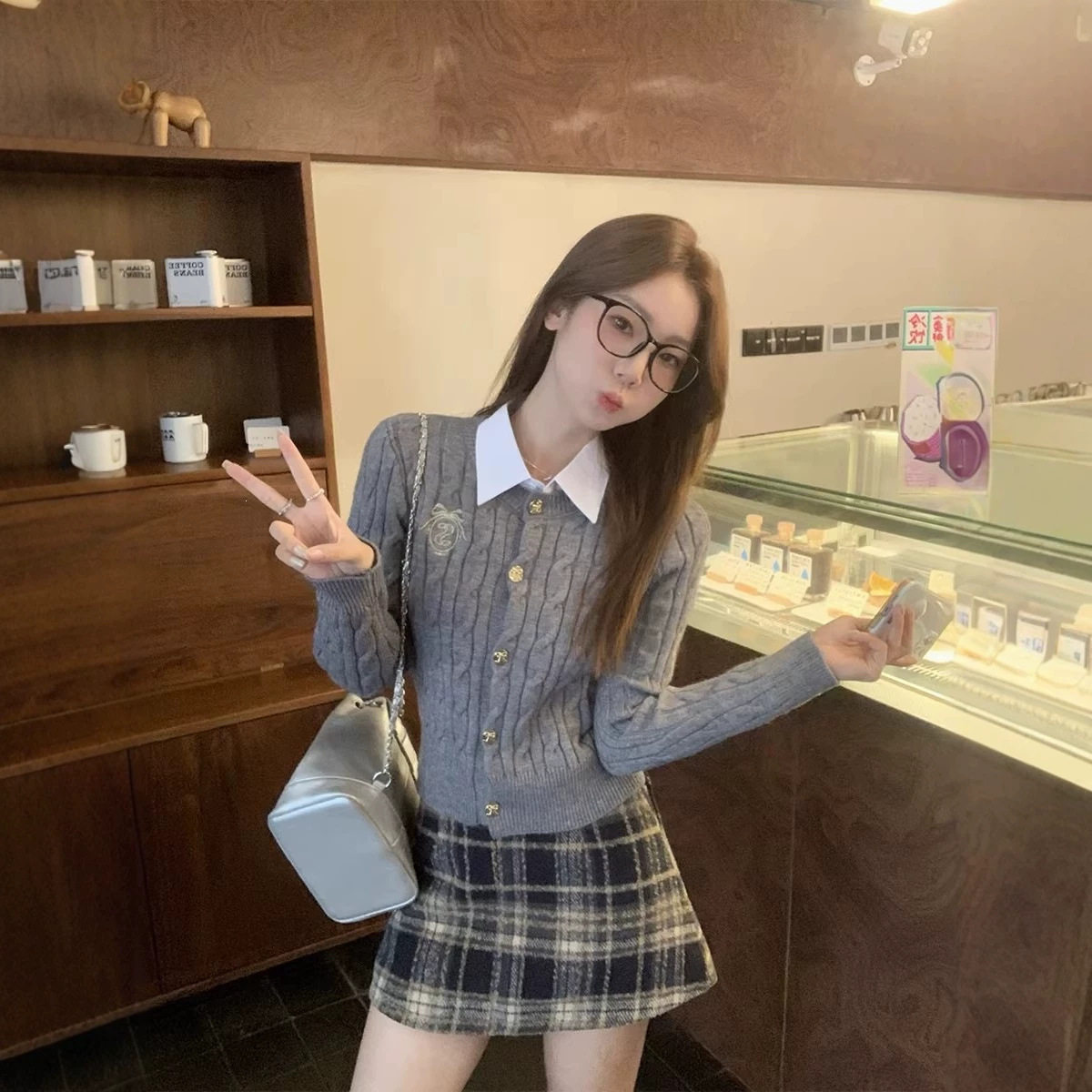 学院风麻花灰色毛衣开衫