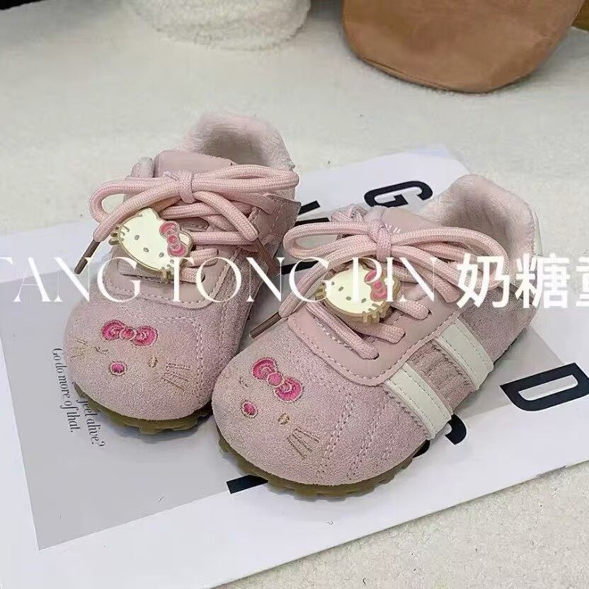 韩版女童运动鞋卡通kt德训鞋冬季女宝加绒保暖休闲鞋女孩阿甘鞋