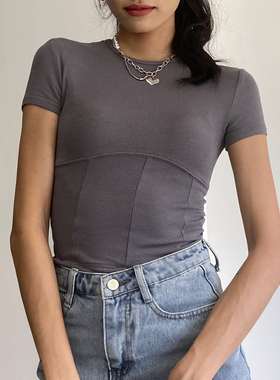 WS 立体剪裁修身显瘦内搭打底衫小领口纯色拼接短款短袖螺纹T恤女