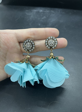 蓝色耳环海边度假风长款花瓣吊坠气质仙女夸张潮个性布艺耳饰