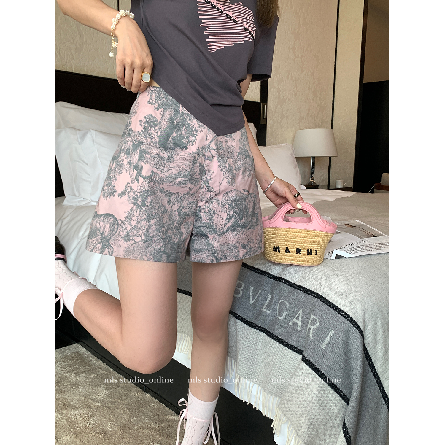 蚂蚁腰的短裤穿出A4细节控