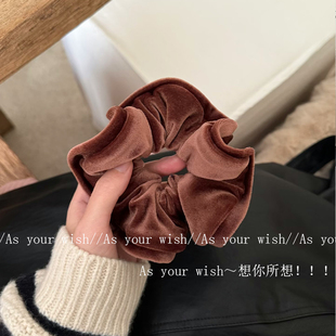 纯色简约ins丝绒大肠发圈女秋冬新款 气质高级感发绳轻奢百搭发饰