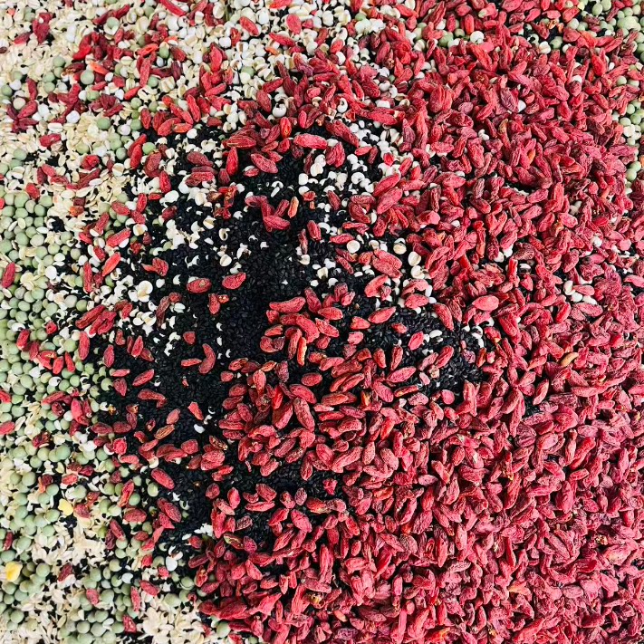 滋补五色低脂粮鸡鸭牛鱼枸杞薏米豌豆燕麦黑芝麻南胡甘蓝豌豆10.9,宠物/宠物食品及用品,狗零食湿粮包/餐盒,淘宝优惠券,粉丝福利购,淘宝优惠卷