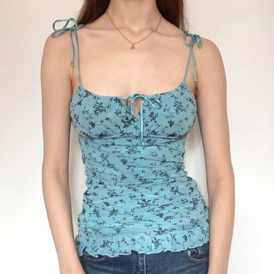 SWEETOWN青涩岁月#复古碎花镂空绑带辣妹背心南法度假显瘦吊带夏