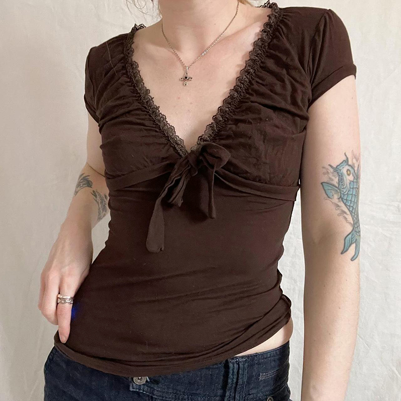 SWEETOWN复古棕色蕾丝边v领褶皱短袖T恤古着感修身显瘦百搭上衣夏