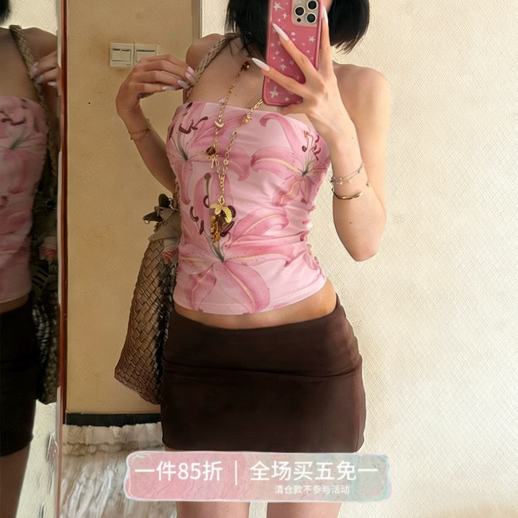 SWEETOWN泰兰德#多巴胺百合花辣妹度假抹胸小众显瘦性感背心上衣