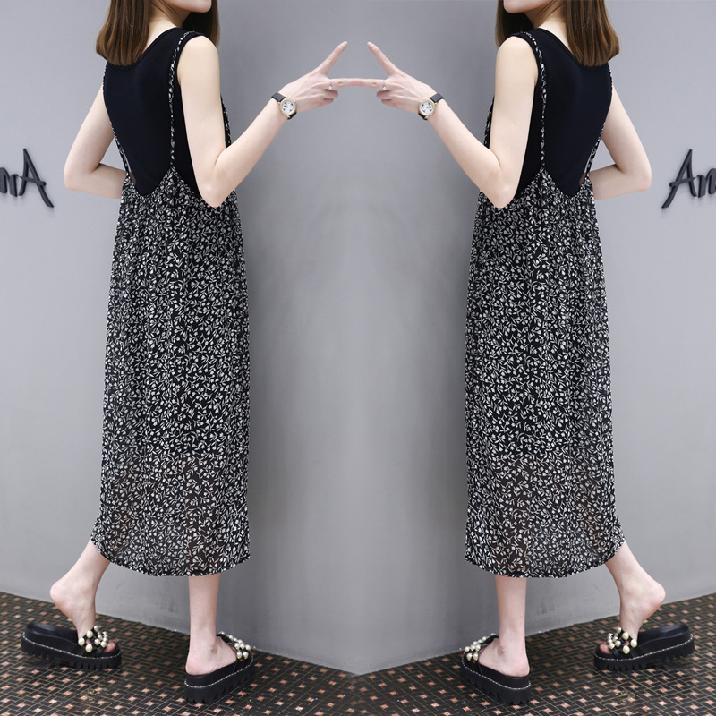 欧洲站春夏季新款女装很仙的小香风碎花吊带两件套中长款连衣裙潮在类目 女装/女士精品, 连衣裙中 - 来自Buy2taobao.com提供专业的淘宝代购服务