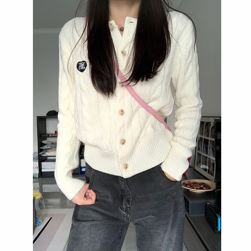 白色短款麻花针织开衫女春季春秋学院风修身内搭打底毛衣外套上衣