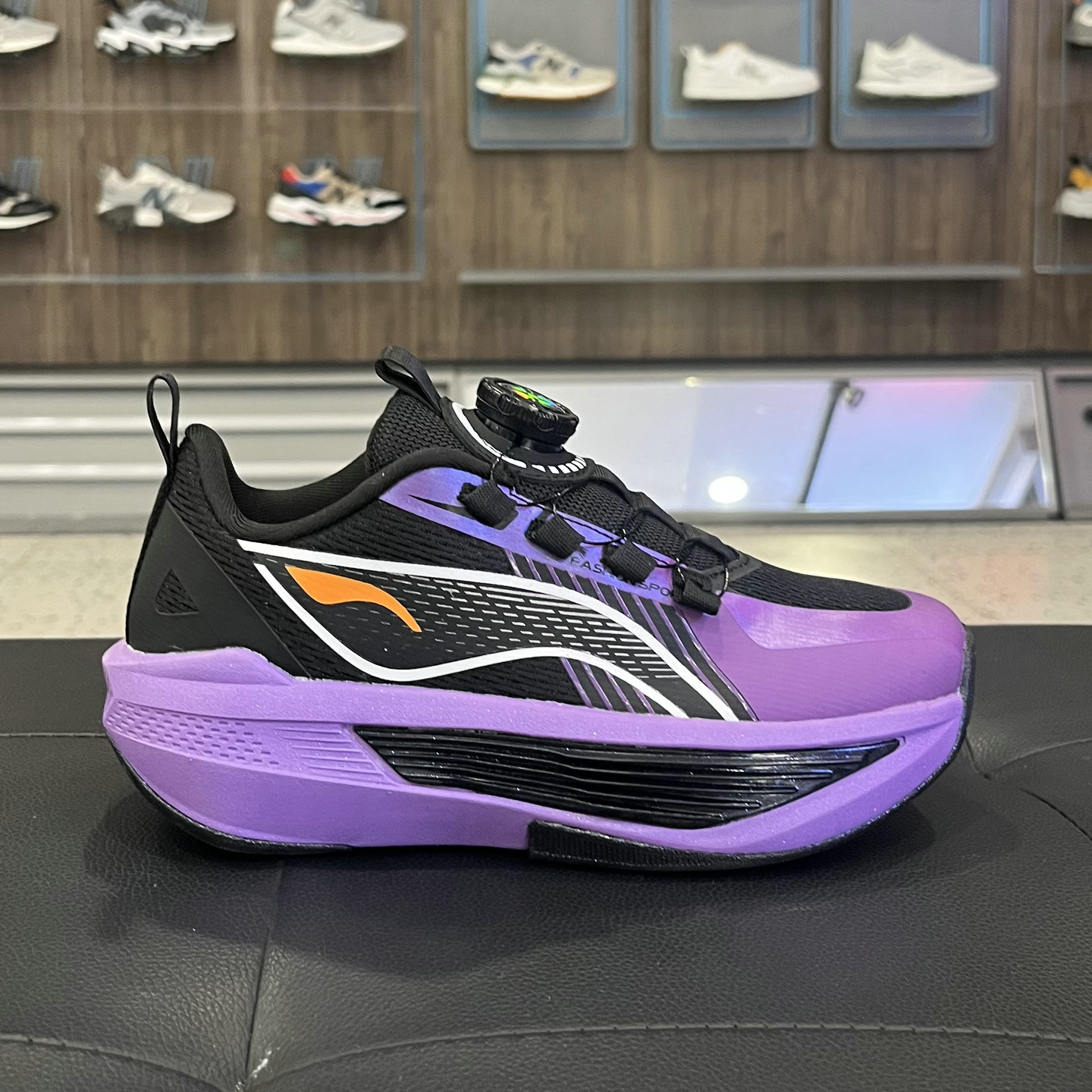 小总统慢跑鞋大童运动鞋2025秋季儿童跑鞋超轻青少年减震篮球鞋