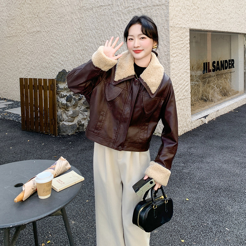 大货安可拉红皮衣外套女冬季皮毛一体A7116P195K298,女装短外套,2C268
