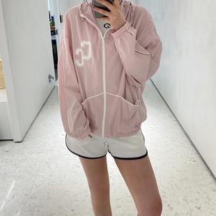 CHESTER CHARLES 23夏季女款淡粉色輕薄防曬風衣拉链外套香港直邮