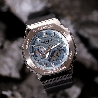 卡西欧太阳能蓝牙八角男表