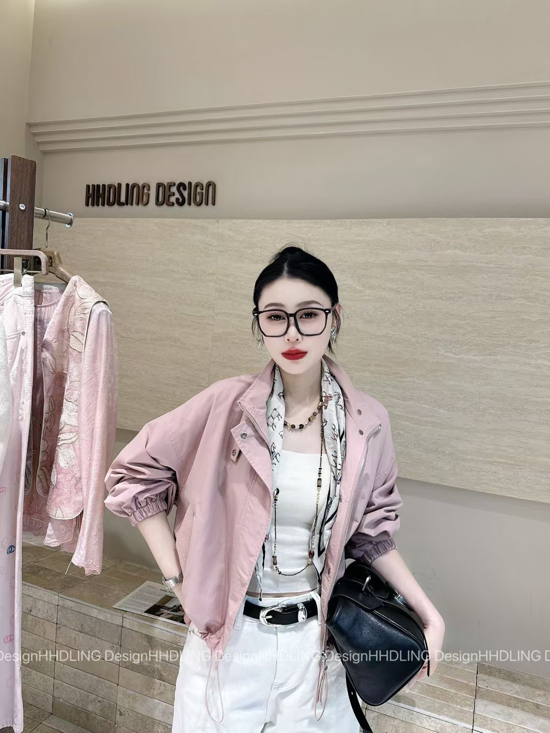 2026冬季新韩版时尚百搭显瘦女潮立领长袖拉链外套女上衣女