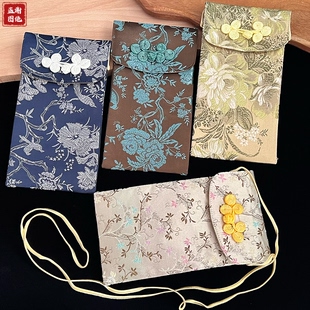 中式织锦缎刺绣大屏手机袋零钱包女带挎绳首饰袋收纳送老外手拿包