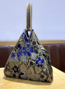 女士包包手提包民族风织锦缎配旗袍包三角中国风手拎包袋送妈妈包
