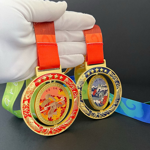 可刻字可旋转长城金属纪念章鸟巢天安门挂牌金北京风景旅游纪念品