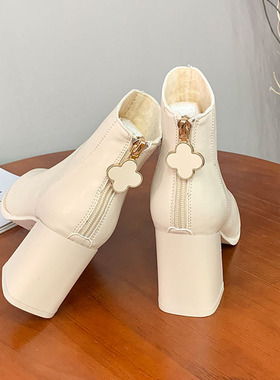 新款秋款白色短靴2025年靴子女鞋高跟鞋马丁靴加绒粗跟女鞋子真皮