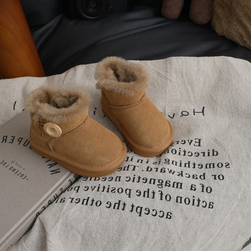 女童雪地靴冬季新款儿童加绒棉鞋宝宝棉靴一粒扣男童短靴皮毛一体