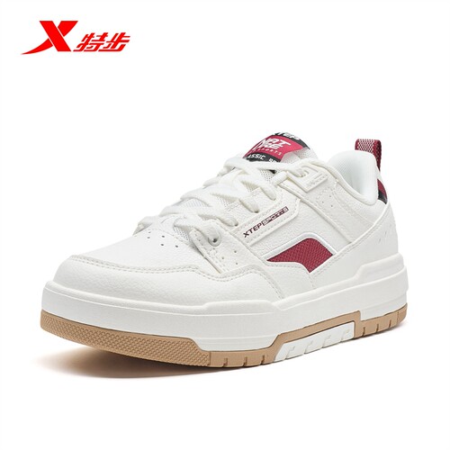 特步裂变板鞋女鞋秋季新款时尚休闲鞋情侣熊猫鞋子976418310044