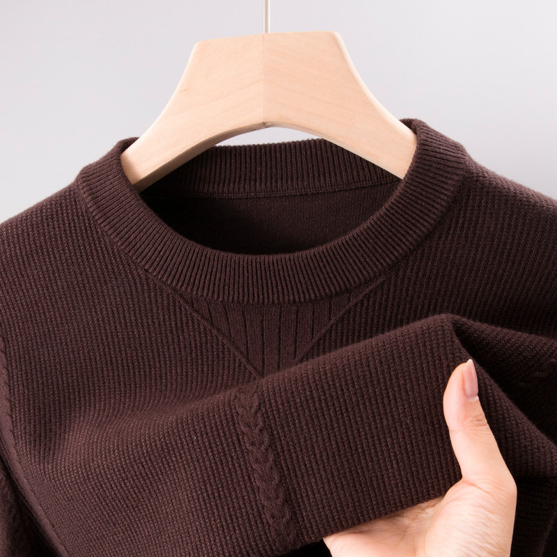 中年爸爸装上衣服内衣打底针织衫