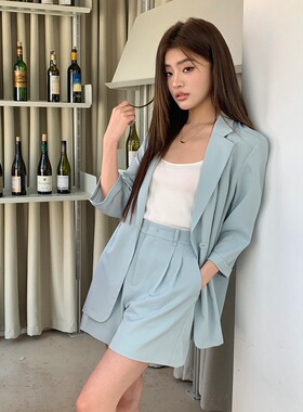 薄荷曼波清新凉感西装外套短裤套装正肩显瘦七分袖一粒扣西装外套