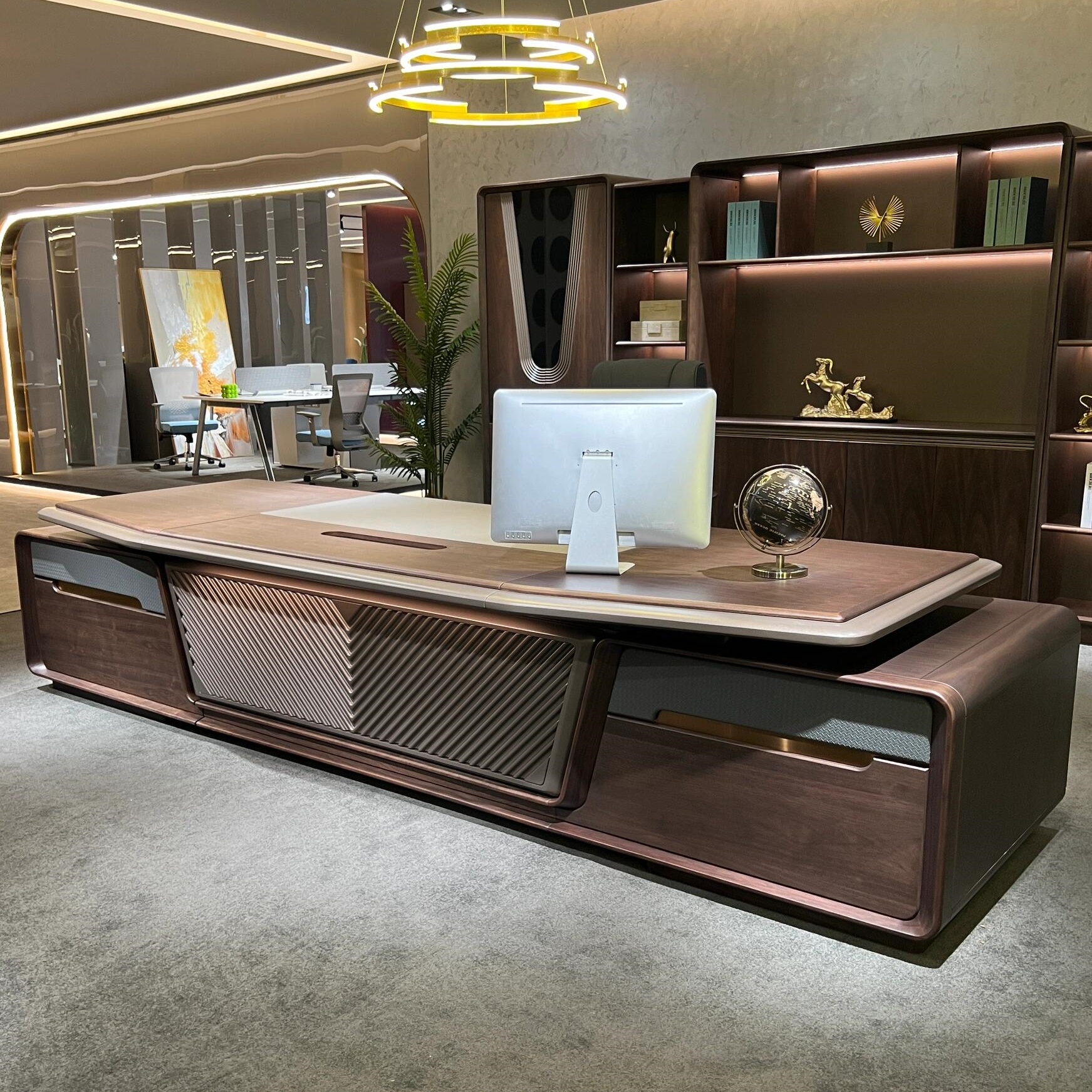 新中式实木老板桌现代轻奢总裁董事长高档办公室大班台北美黑胡桃