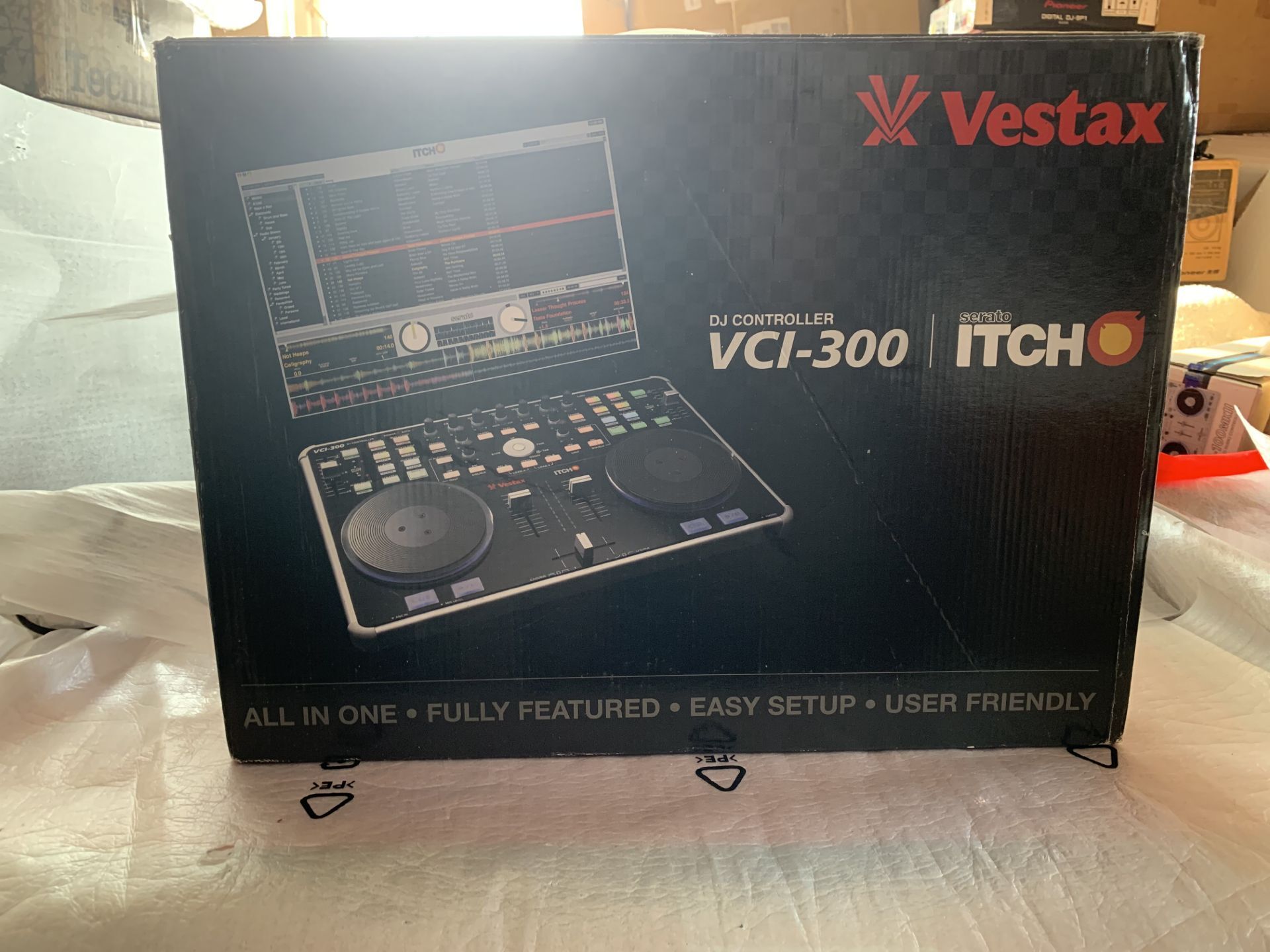 二手dj设备威士达vestax vci300控制器打碟机一体机带原包装99新 影音电器 打碟机 原图主图