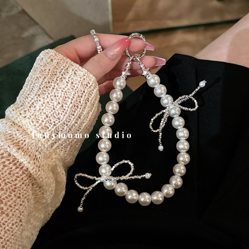 ins珍珠少女碎银子蝴蝶结手机链