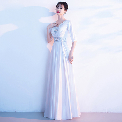 白色大合唱演出服女长裙主持人礼服端庄大气中老年人社区比赛V521