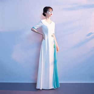 白色2025新款大合唱团演出服女长裙主持人社区表演夏季礼服中国风