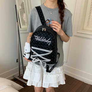 韩系少女风波点字母双肩包女大容量学生书包甜美通勤背包百搭潮流