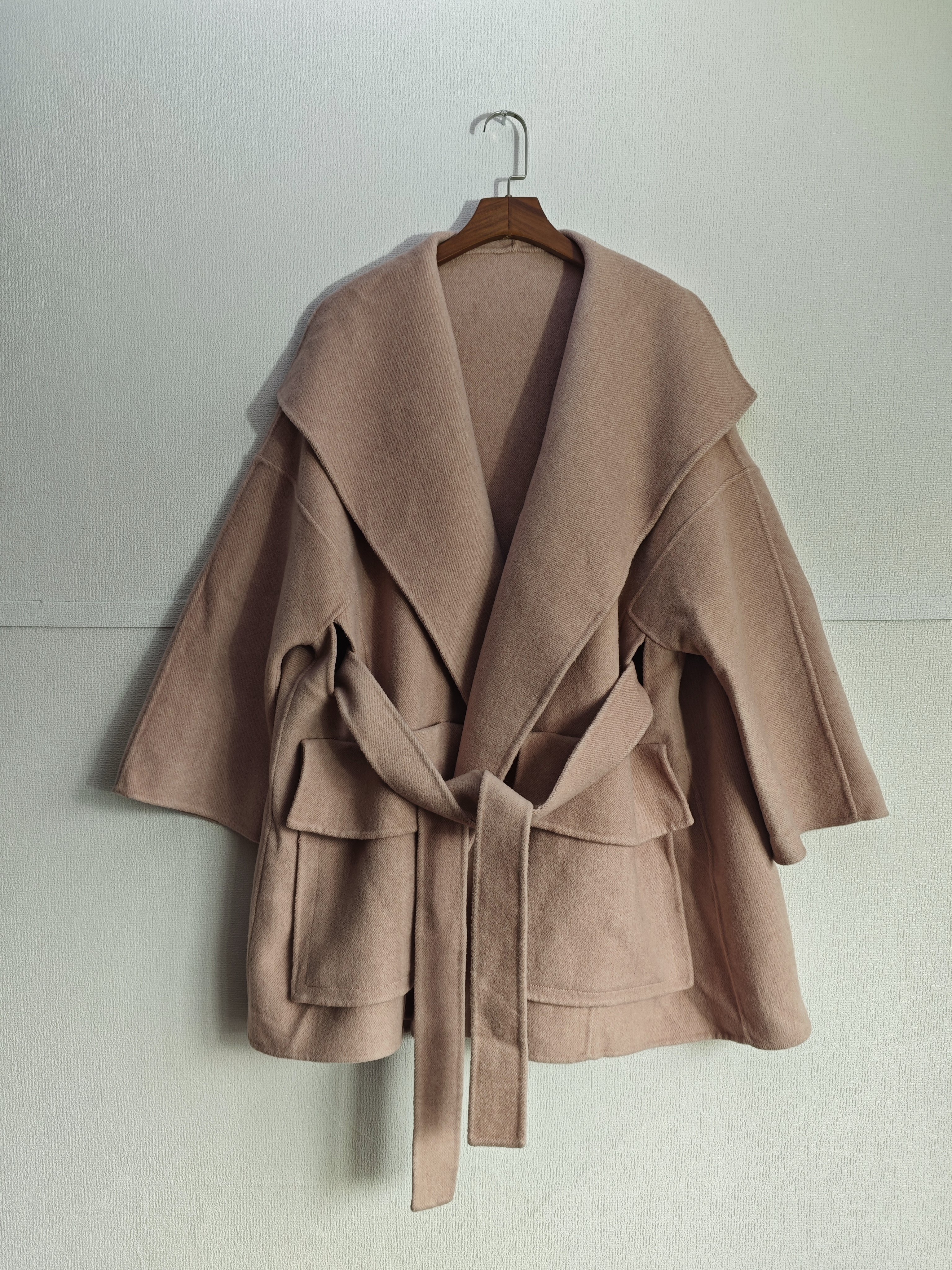 高端大翻领双面呢子大衣女系带羊毛呢外套宽松上衣浅粉色毛呢外套