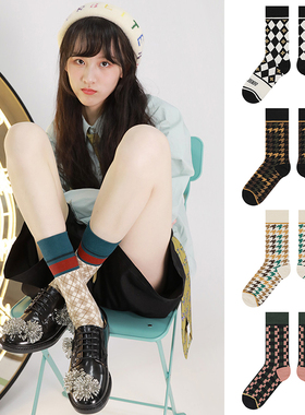 新品时尚个性韩版ins小红书菱形经典格英伦学院风女士中筒袜