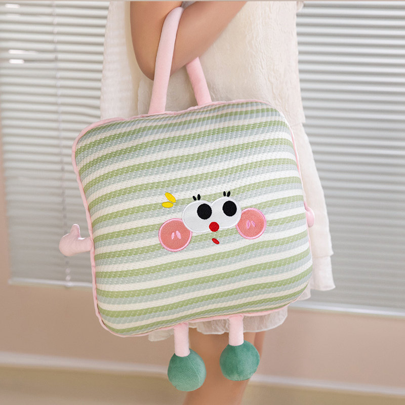 多巴胺冰丝抱枕被子两用办公室午睡毯空调毯午休毯可折叠靠枕盖毯