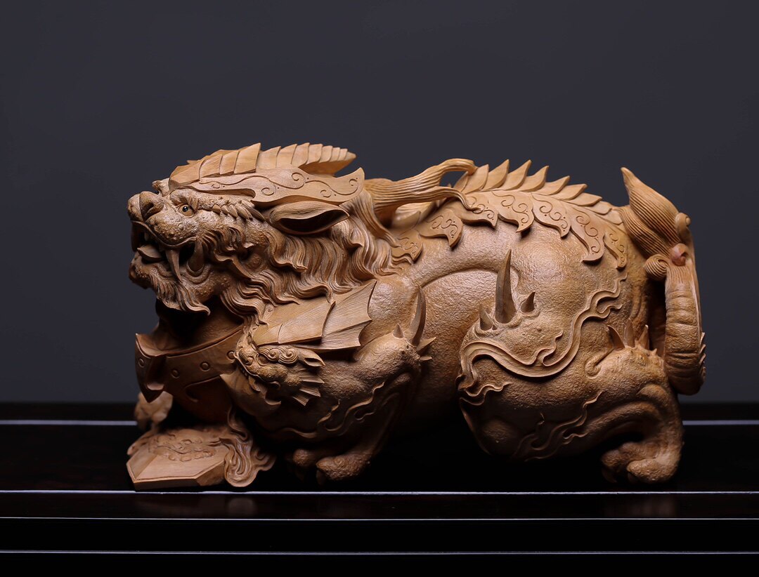 印度老山檀香迈索尔镂空龙生九子【睚眦】精工手工雕刻木雕摆件