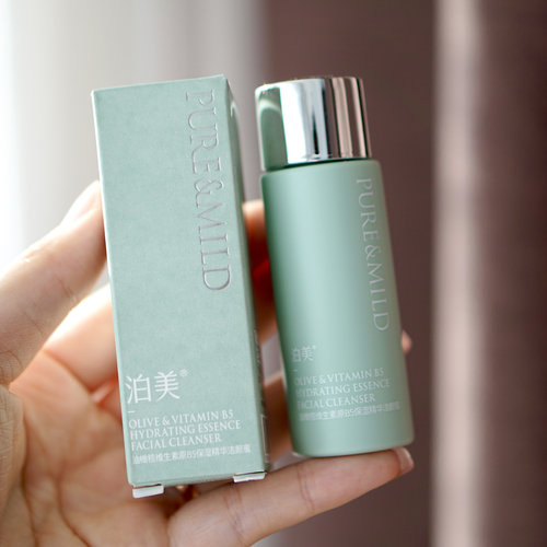 泊美油橄榄保湿精华洁颜蜜30ml