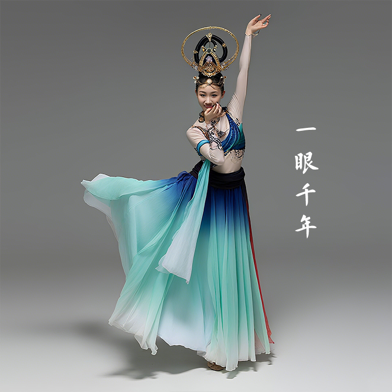 渐变网纱，渐变压褶，飘逸网纱，立体显瘦