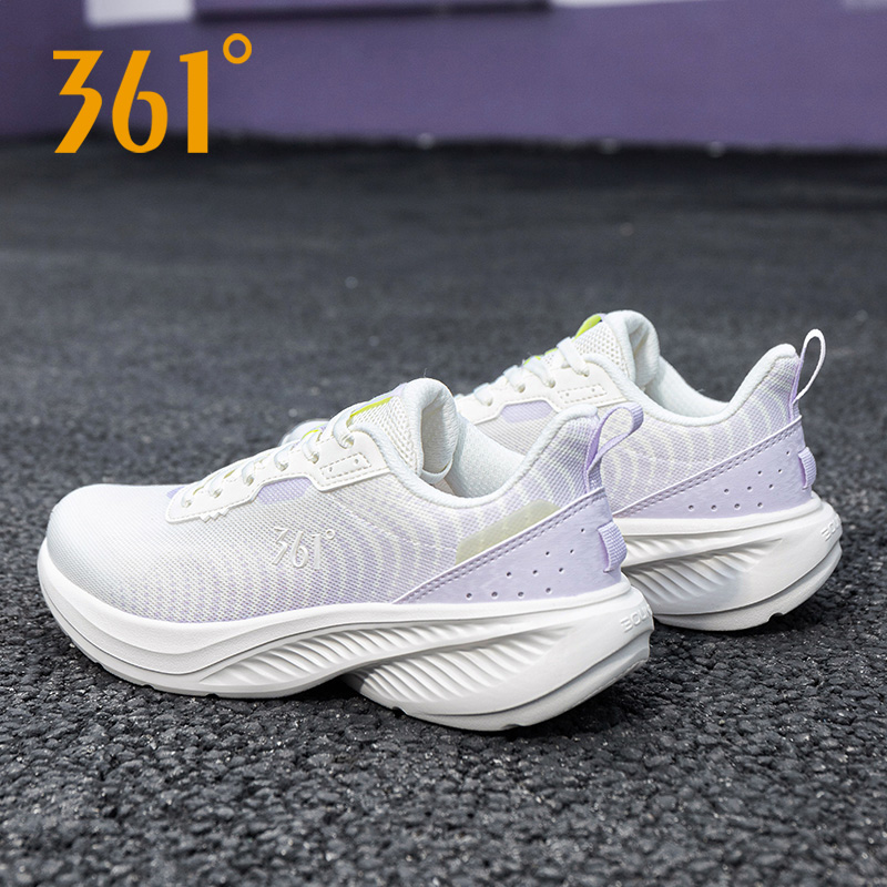 361°网面透气跑步鞋女