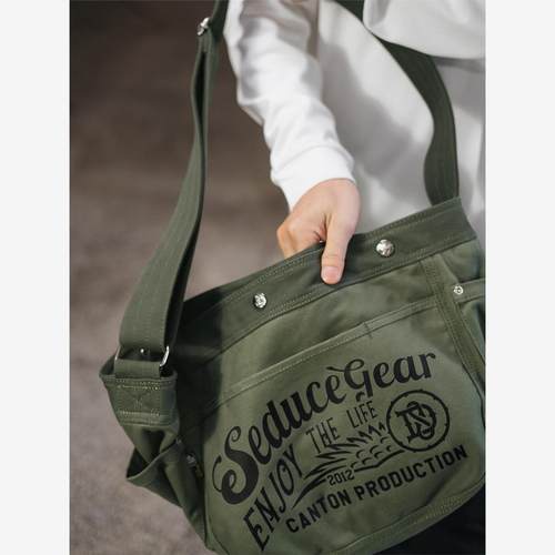 食钓SDGR美式覆古报童包斜挎包