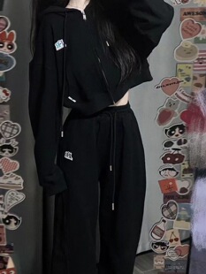 春秋休闲运动服套装女学生韩版宽松显瘦短款卫衣外套长裤两件套潮
