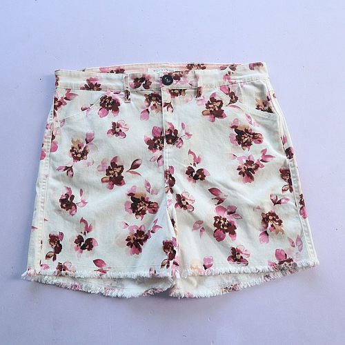 夏季度假风棉质碎花直筒热裤女