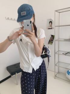 韩单-@美丽姐逗号木耳边休闲百搭假二件上衣短袖系扣T恤显瘦