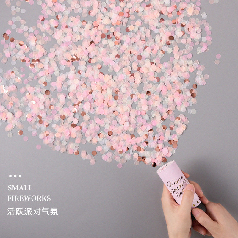 网红求婚派对手持礼花筒