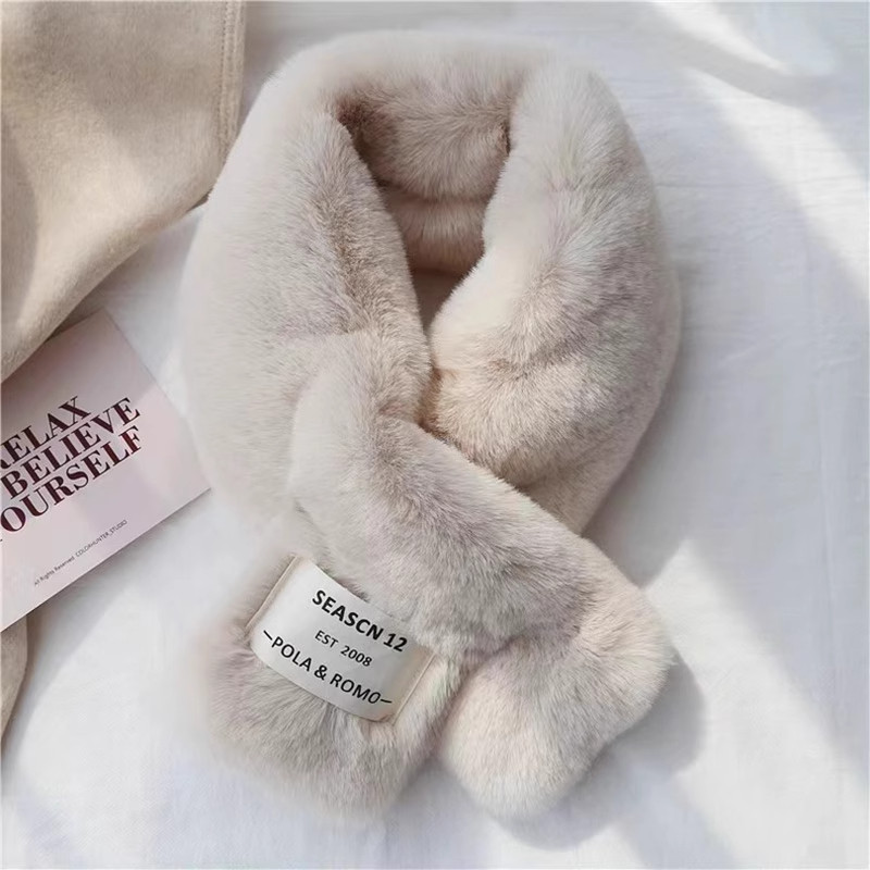 柔软毛毛围巾韩版贴标日系秋冬ins毛绒少女围脖仿獭兔毛加厚交叉