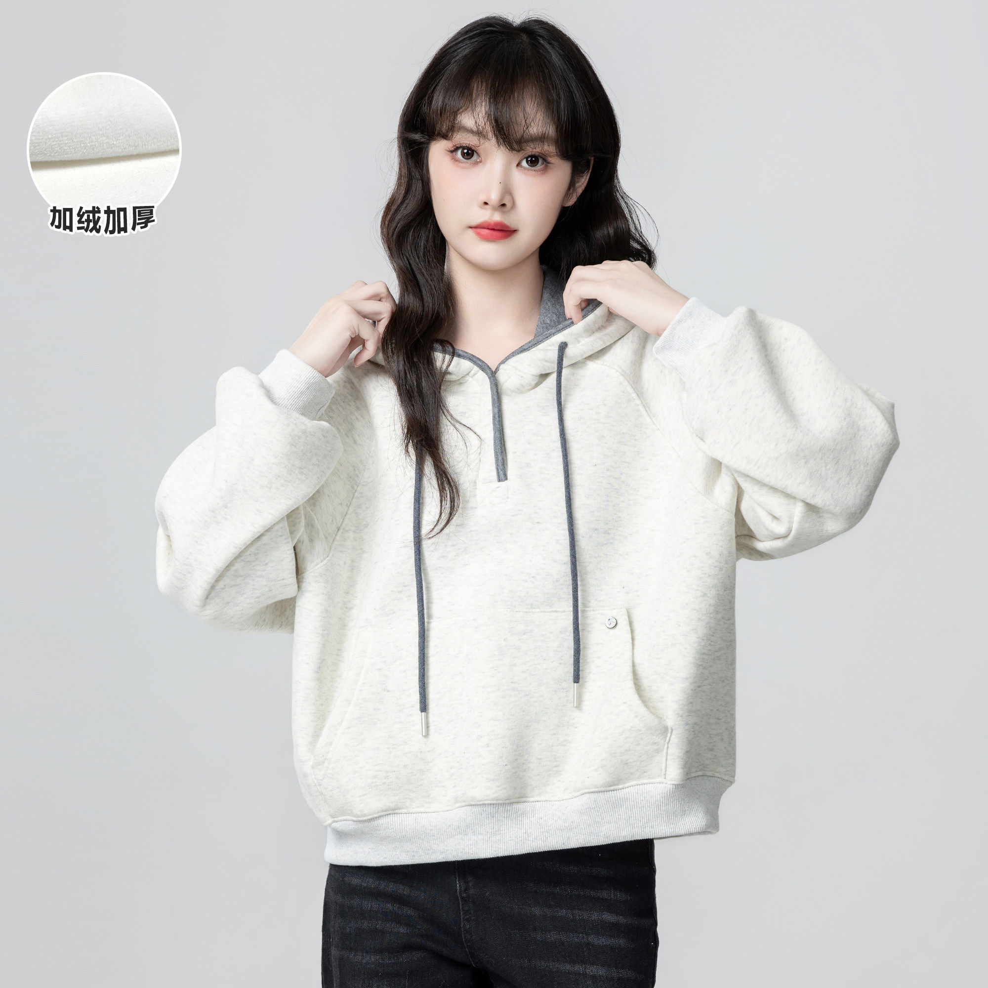 浅灰色连帽加绒卫衣女秋冬2025冬季新款宽松加厚套头帽衫短款上衣