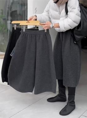 韩系简约高级感毛呢休闲裤2025冬季新款加绒显瘦七分弯刀裤