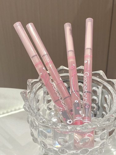 雾感丰唇打底唇线笔gracebabi