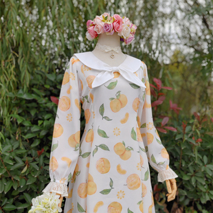 兔子大人｜手作服 元气橘子印花兔耳朵白领子口袋长袖连衣裙短款
